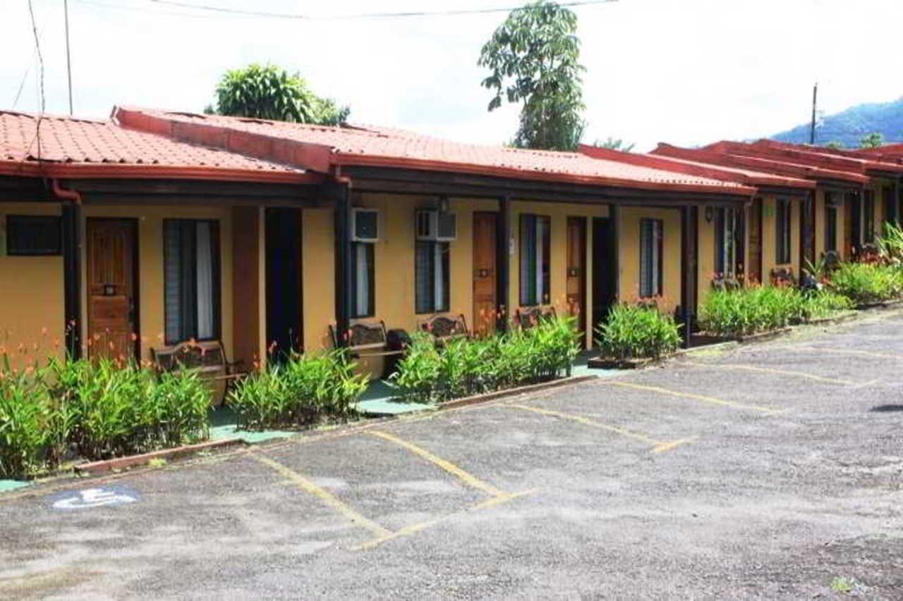 Hotel Destinos Arenal La Fortuna Exterior photo