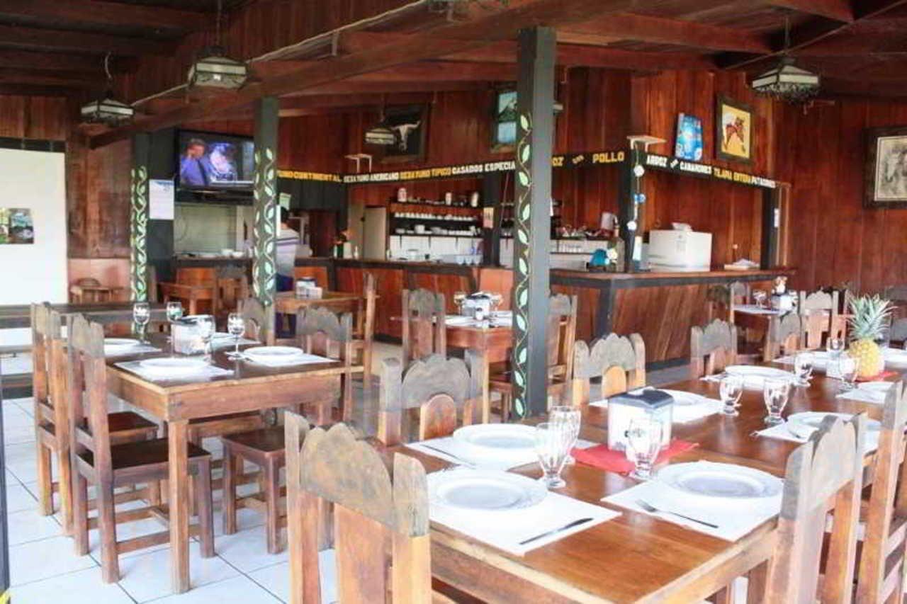 Hotel Destinos Arenal La Fortuna Exterior photo
