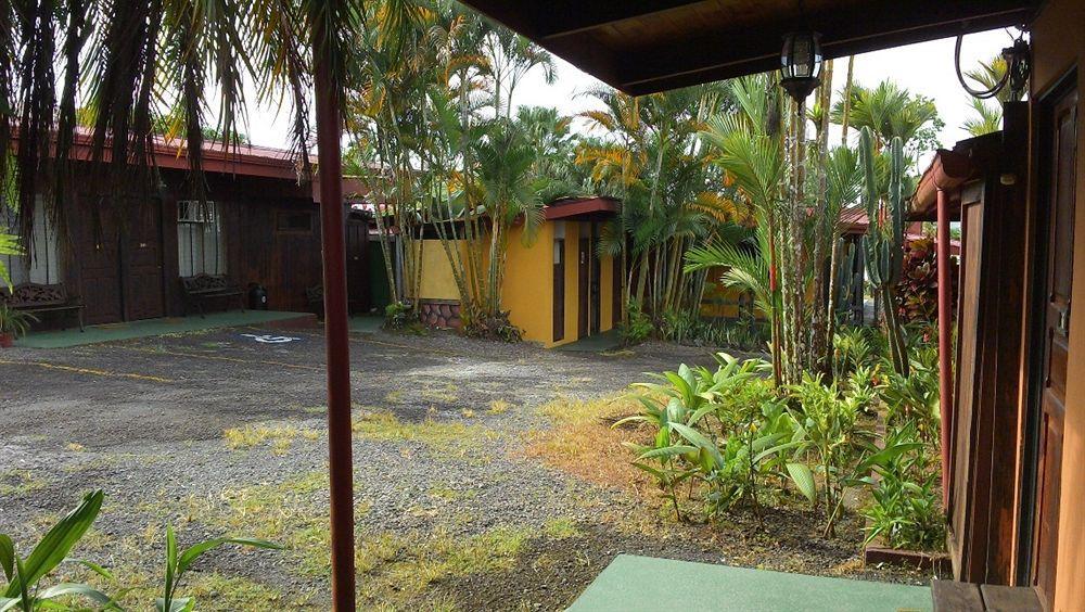 Hotel Destinos Arenal La Fortuna Exterior photo
