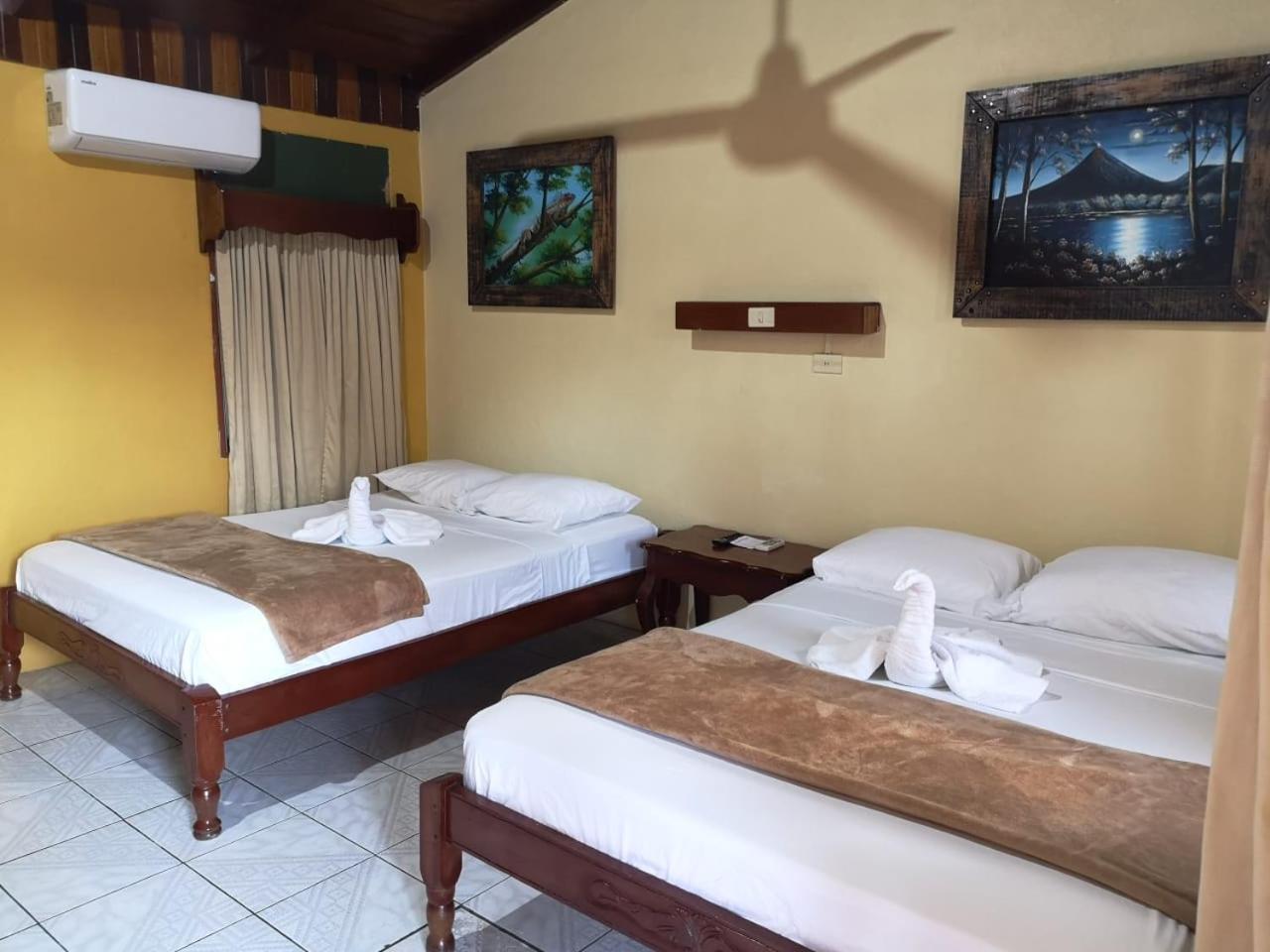 Hotel Destinos Arenal La Fortuna Exterior photo