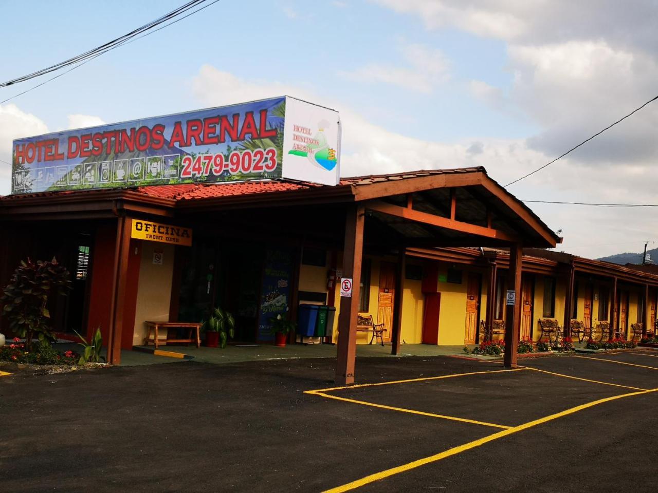 Hotel Destinos Arenal La Fortuna Exterior photo