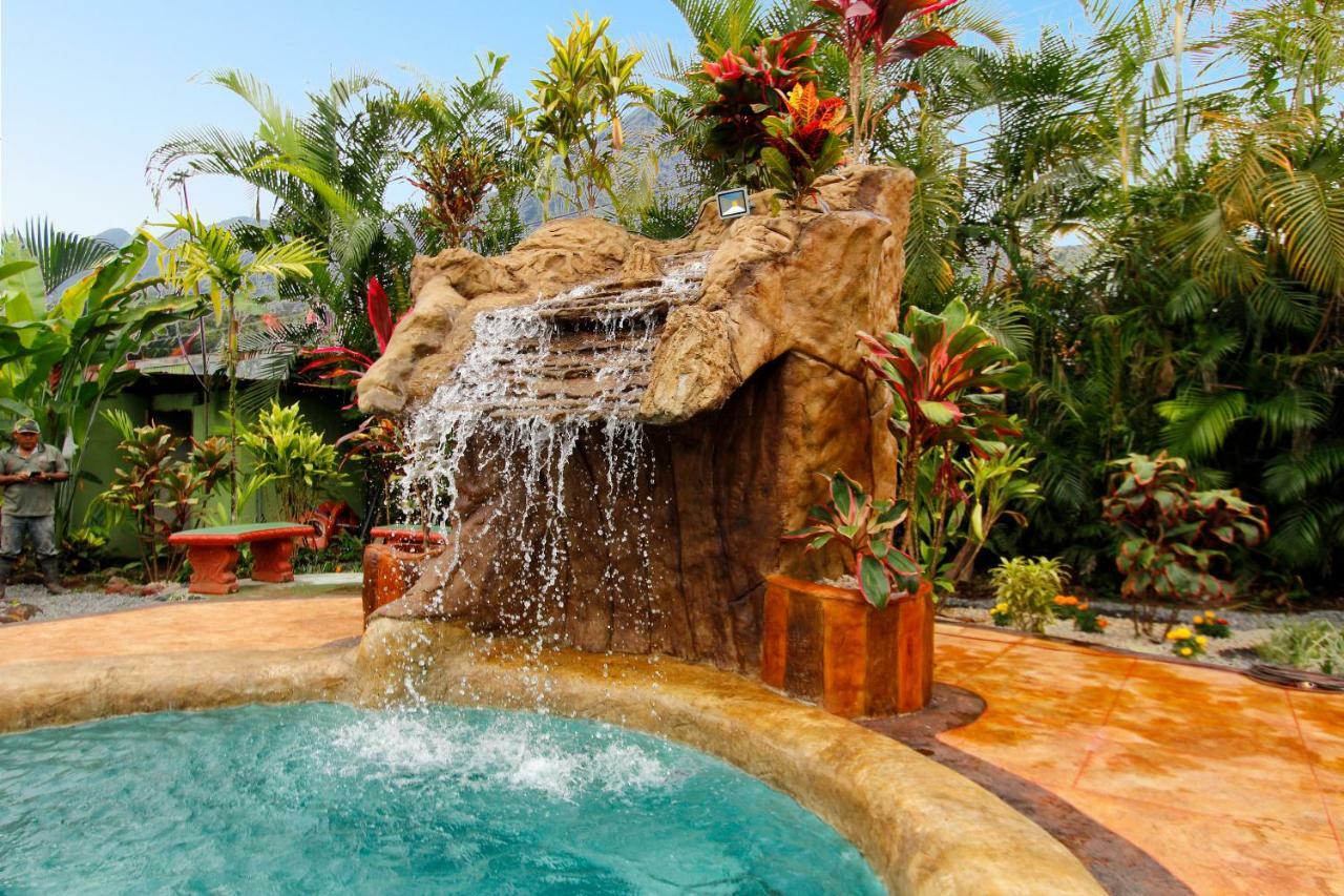 Hotel Destinos Arenal La Fortuna Exterior photo